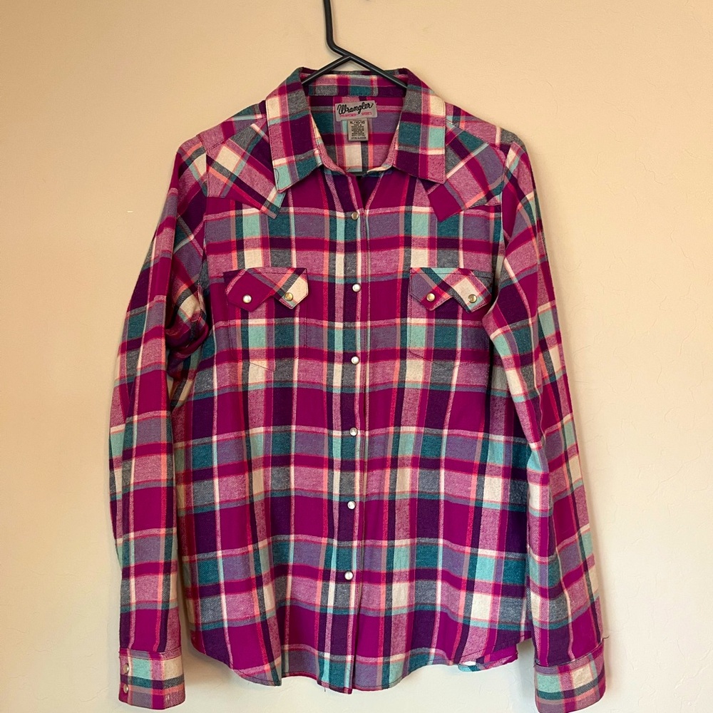Wrangler Wrancher Shirt - ladies flannel with Pearl snaps.